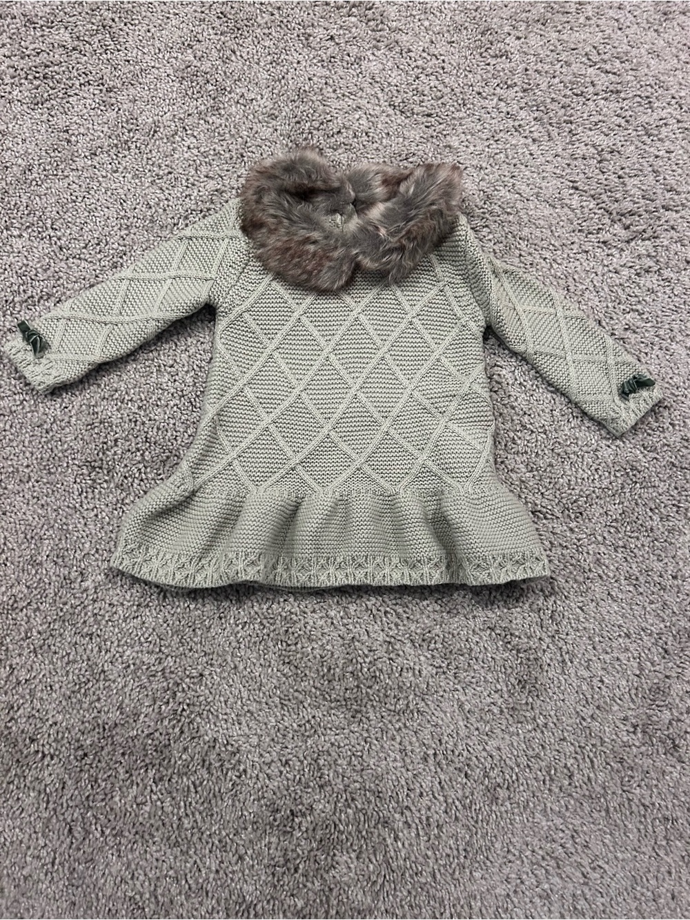 Tahari Sage Green Diamond Knit Peplum Top with Faux Fur Collar